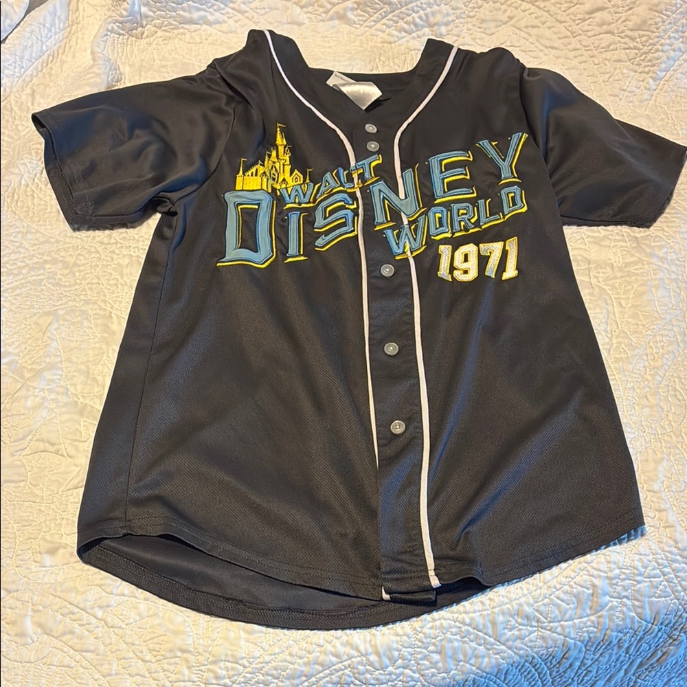 Walt Disney World Jersey Size Small